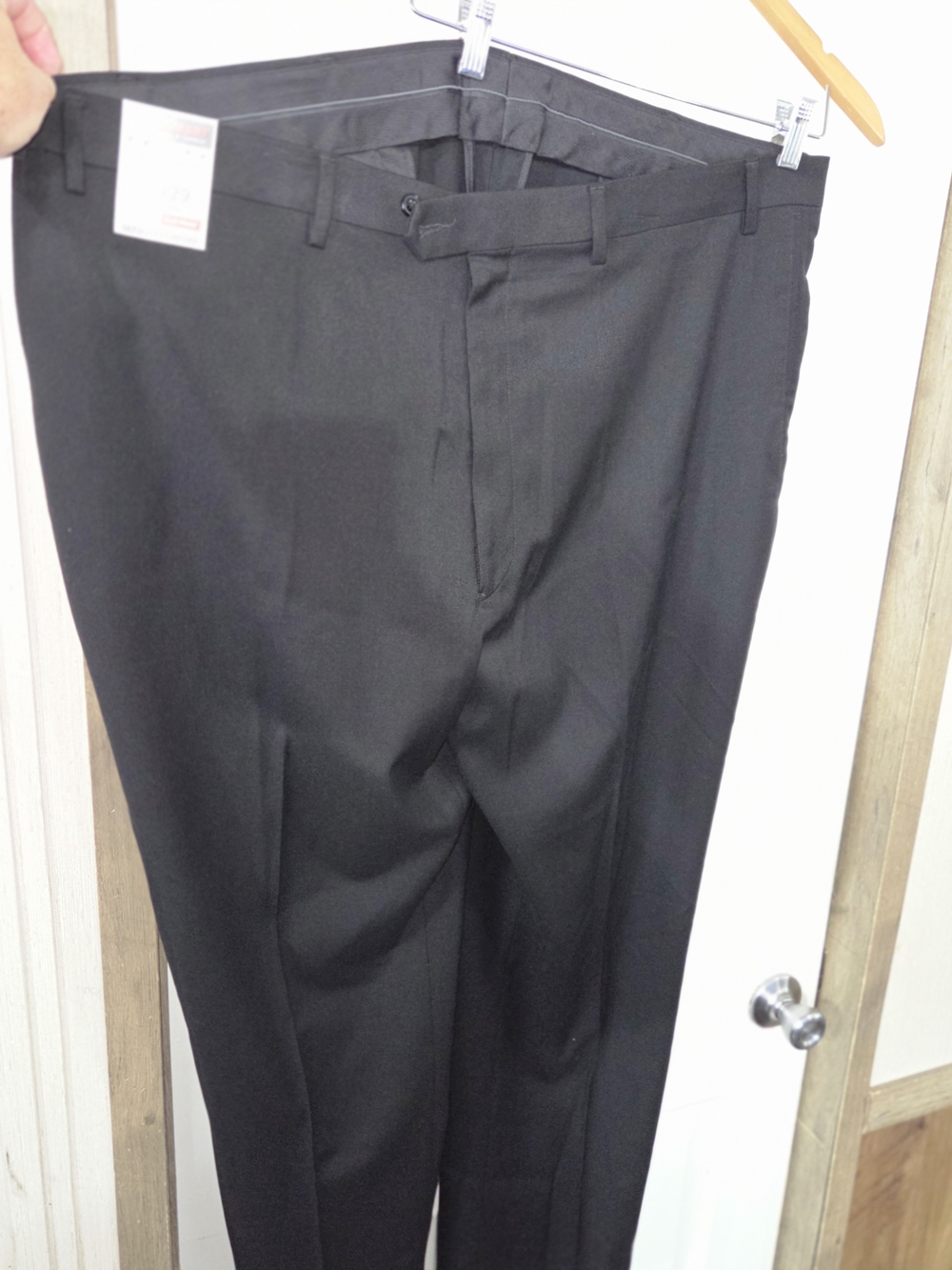 Roundtree & Yorke Black Flat-Front Dress Pants